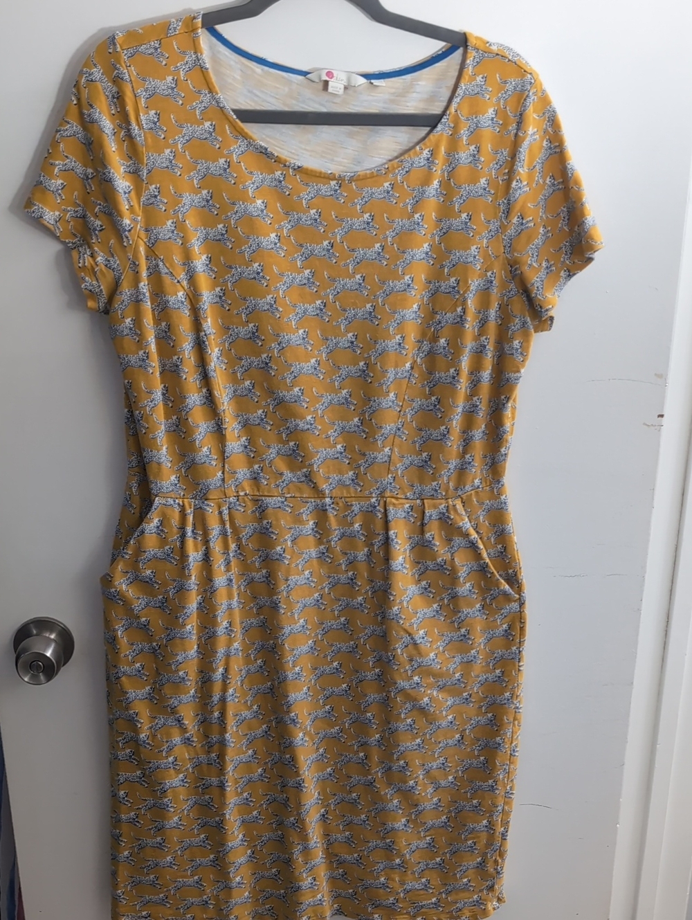 Boden Mustard Yellow Animal Print Short Sleeve Dress
